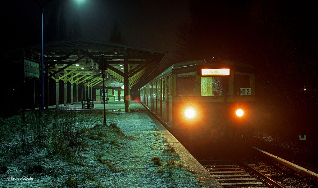 https://krolopfoto.de/railpix/images/berlin.sbahn1984/198401083.jpg